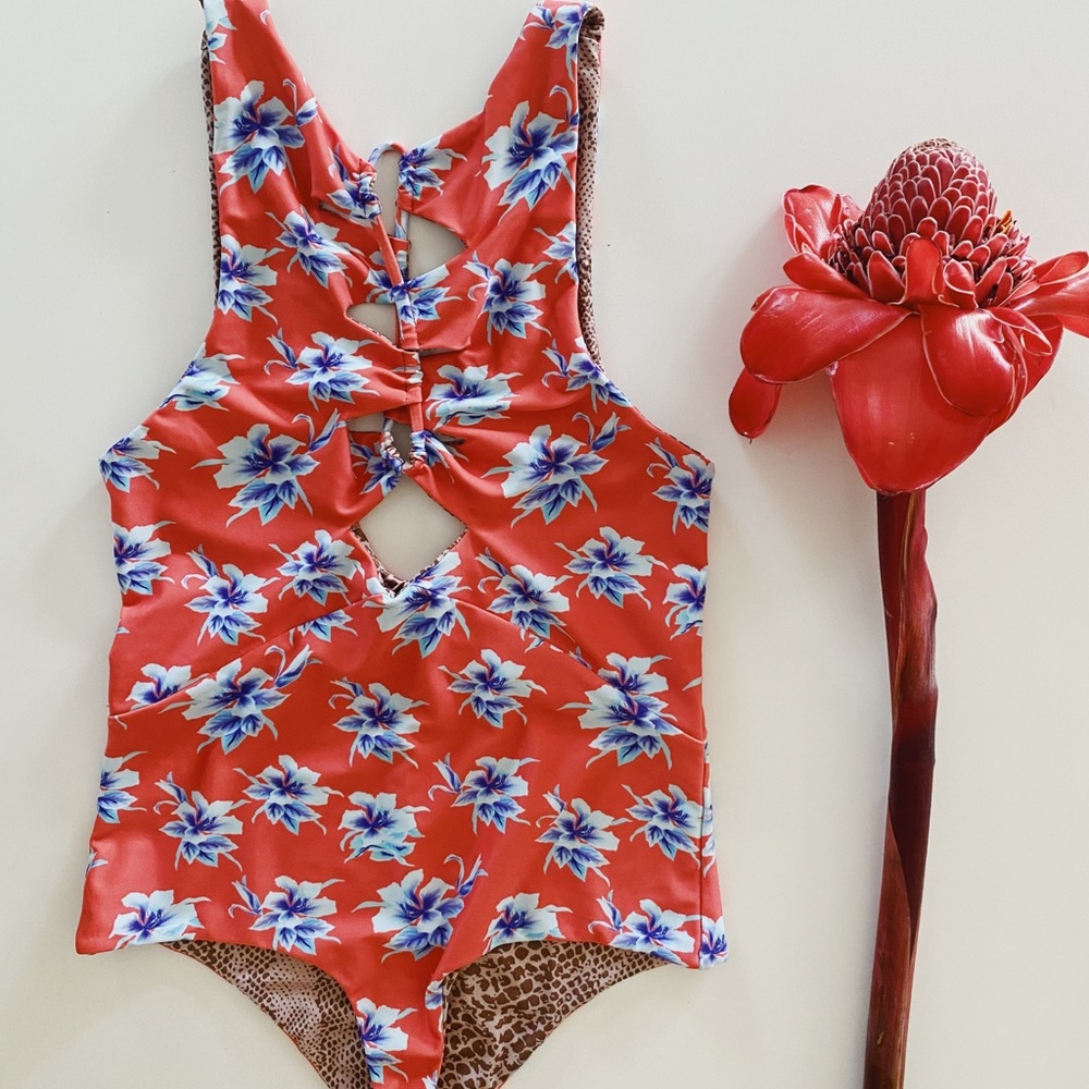 ACACIA • Vintage Aloha Mauka (P)
